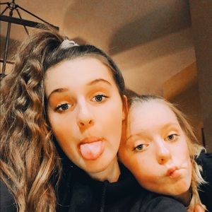 Meet your Posher, Isabelle